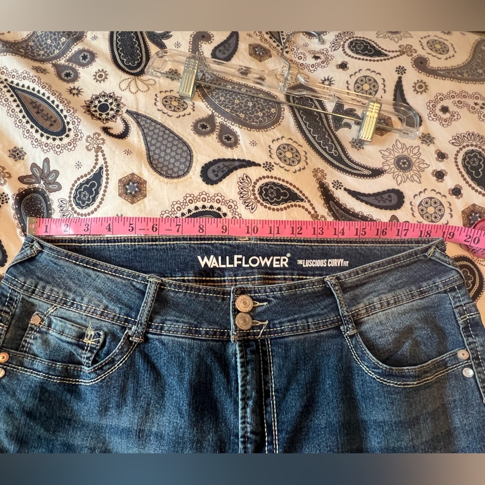 Wallflower Boot Cut Jeans size 16 - Picture 6 of 8